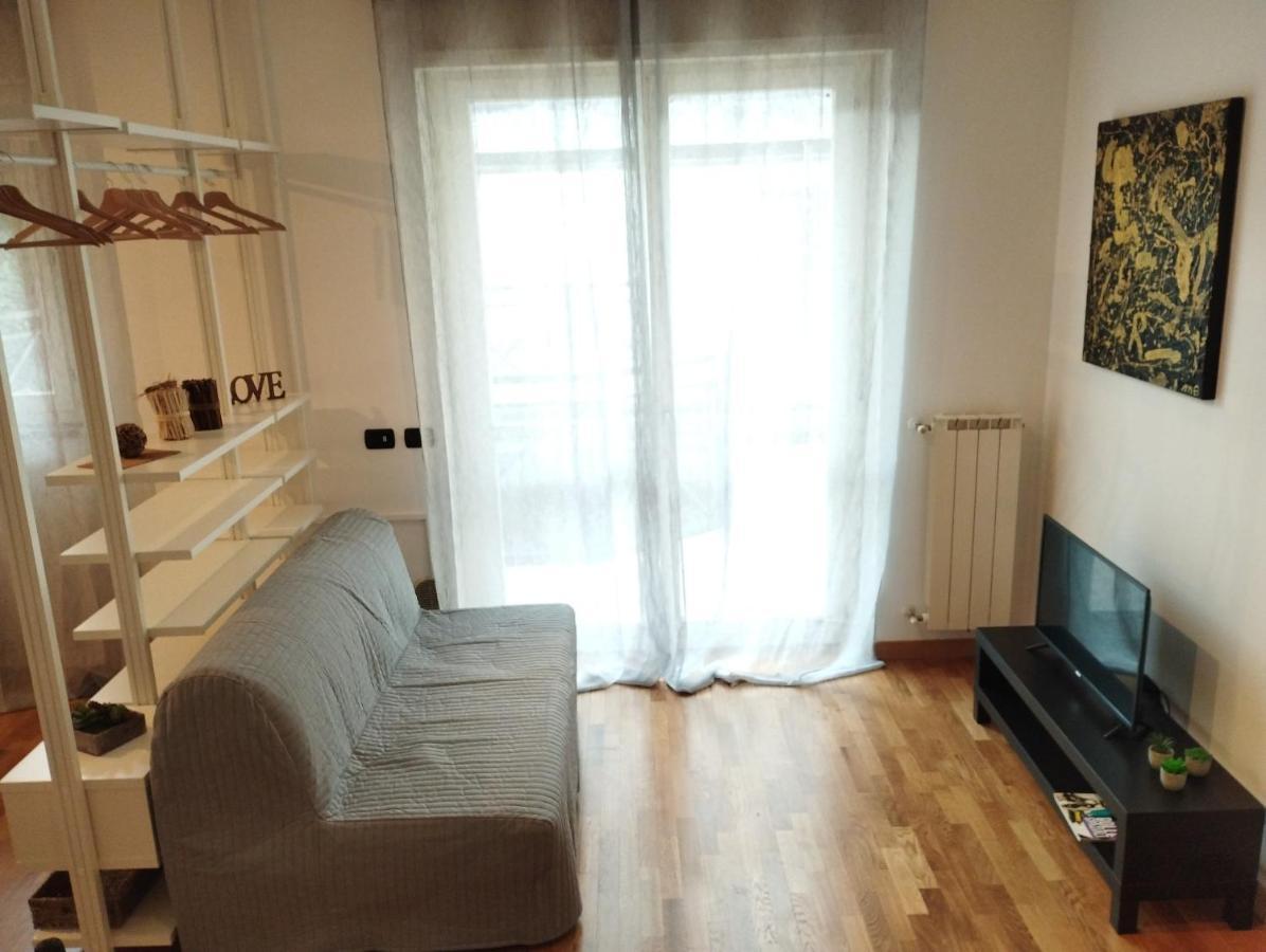 Liguria 51 - Affittica Appartamento *